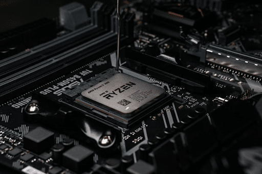 Better Semiconductor Stock: AMD vs. Intel