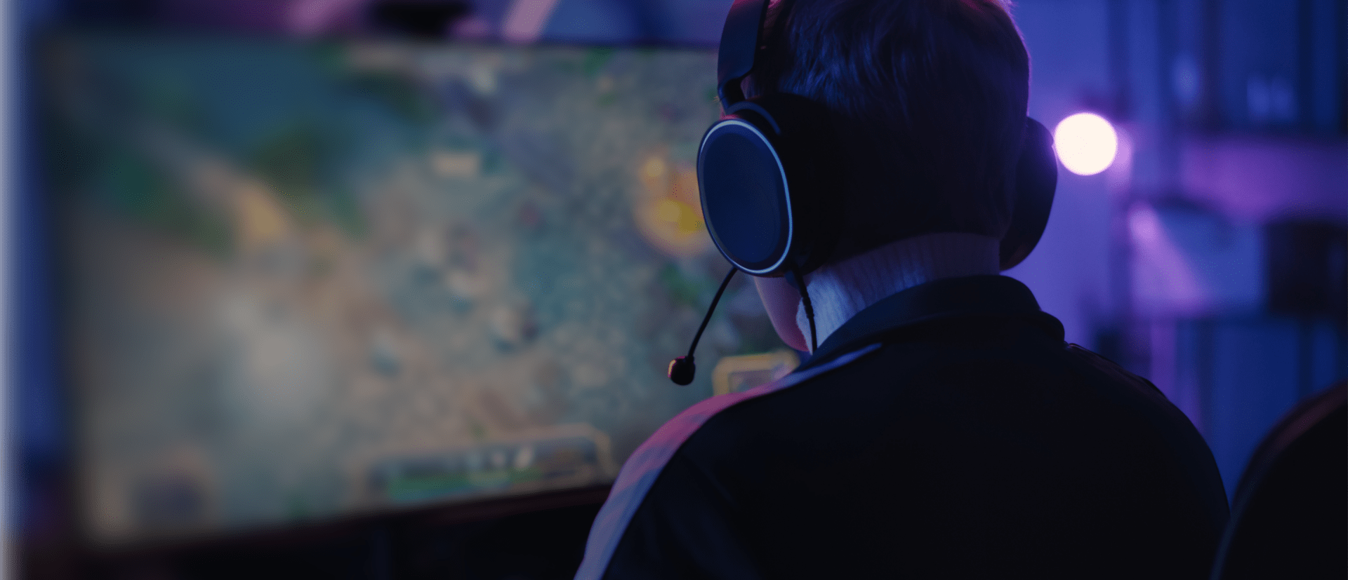 solutions-hero-bg
